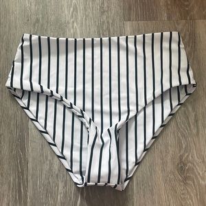 Swim suit bottom!!